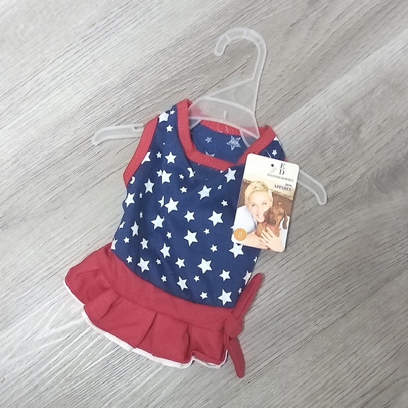 Ellen DeGeneres Dog Apparel - Picture 1 of 2